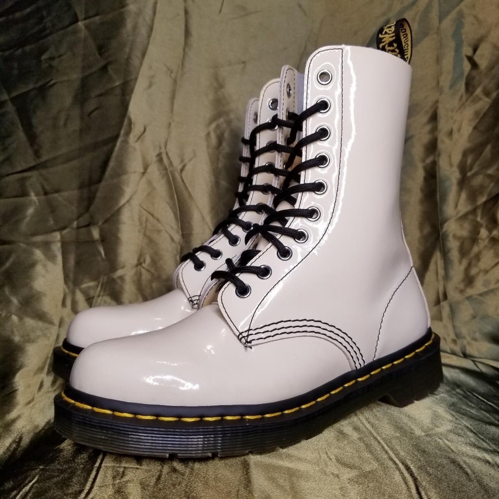 Dr. Martens x Marc Jacobs 1490 Redux Grunge patent leather boots in "Vanilla"